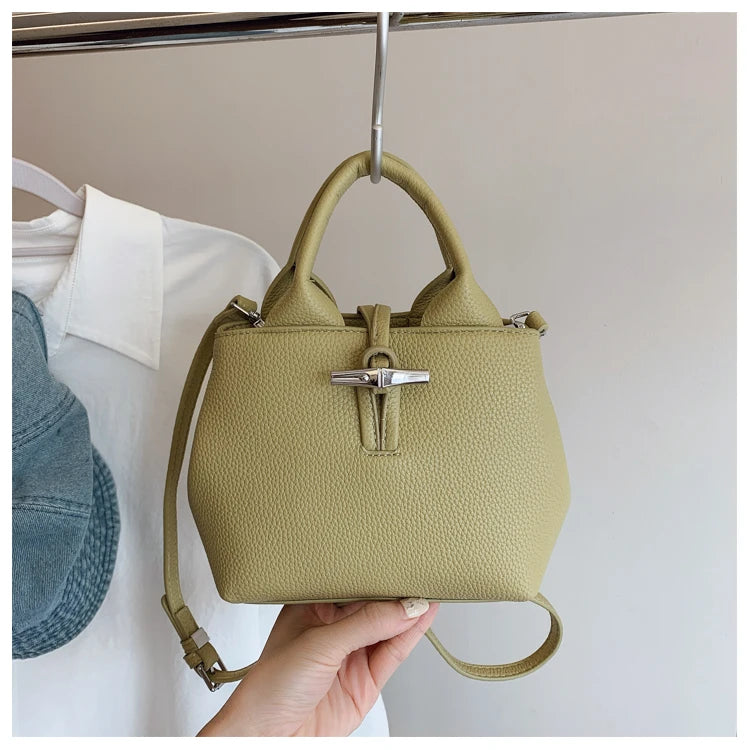 Chic Leather Crossbody Bag — Large Capacity